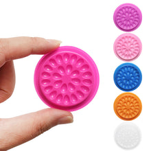 Load image into Gallery viewer, Portable Disposable Adhesive Fake Eyelash Glue Tray With Sticker
