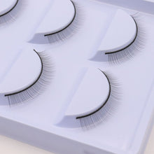Load image into Gallery viewer, Practice Eyelashes
