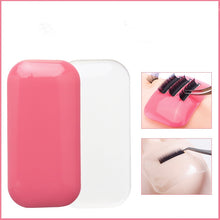 Load image into Gallery viewer, Silicone Gel Individual Eyelash Extensions Tray Beauty Salons Eyelash Holder Pad for False Eye Lash Stands Forehead
