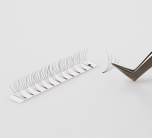 Load image into Gallery viewer, 4D short Premade Eyelash Extension
